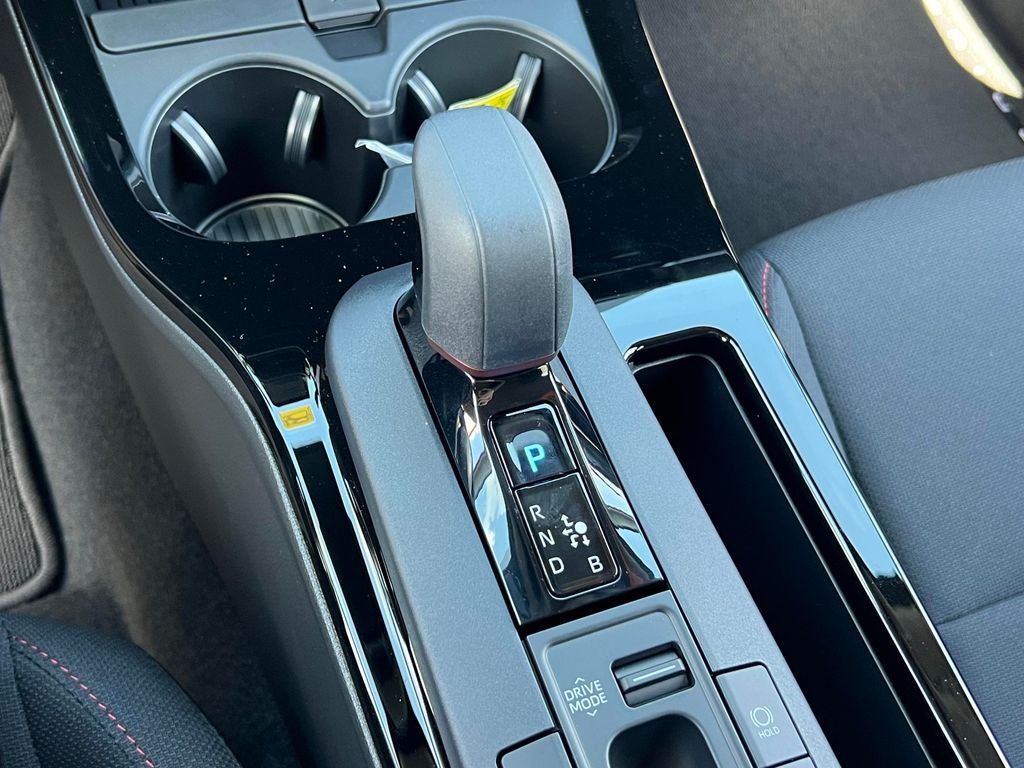 2027 Toyota Prius Plug-in Hybrid SE