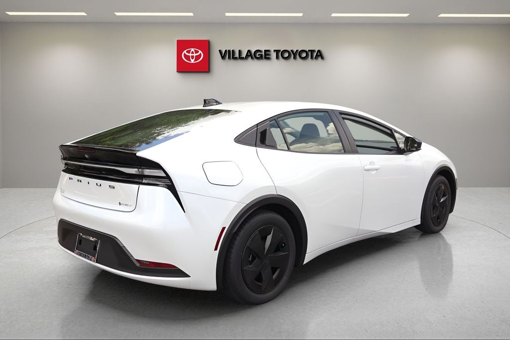 2026 Toyota Prius Plug-in Hybrid SE