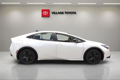 2026 Toyota Prius Plug-in Hybrid SE