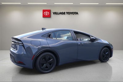2026 Toyota Prius Plug-in Hybrid SE