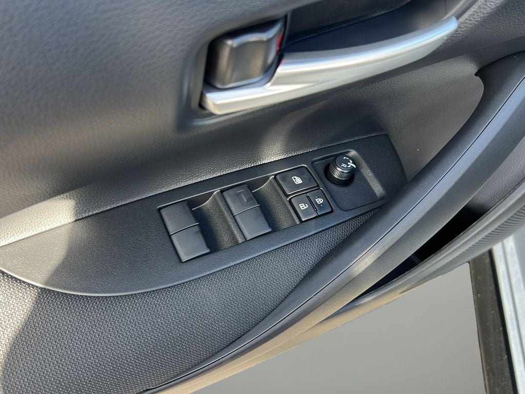 2027 Toyota Corolla Hybrid SE
