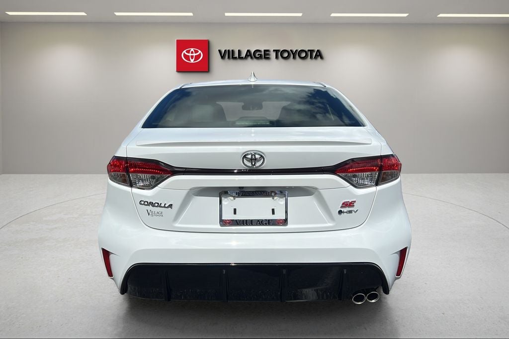 2026 Toyota Corolla Hybrid SE