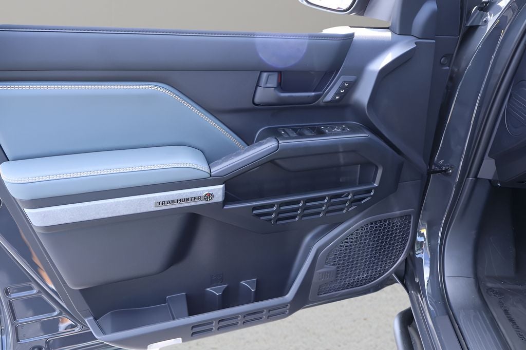 2026 Toyota 4Runner i-FORCE MAX 4Runner Trailhunter