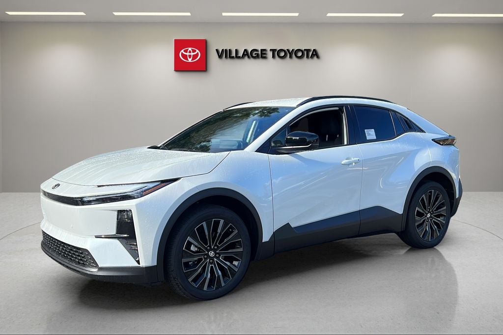 2026 Toyota C-HR XSE