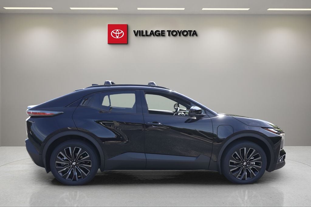 2026 Toyota C-HR XSE