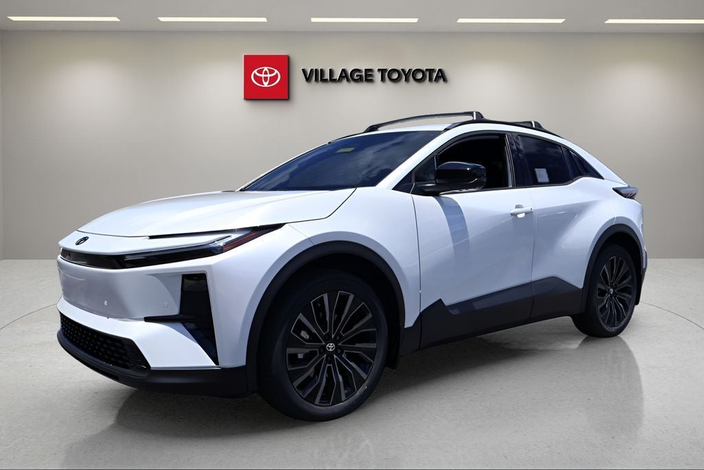 2026 Toyota C-HR XSE