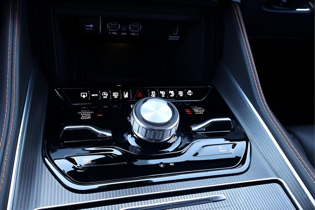 2023 Jeep Grand Wagoneer Series III