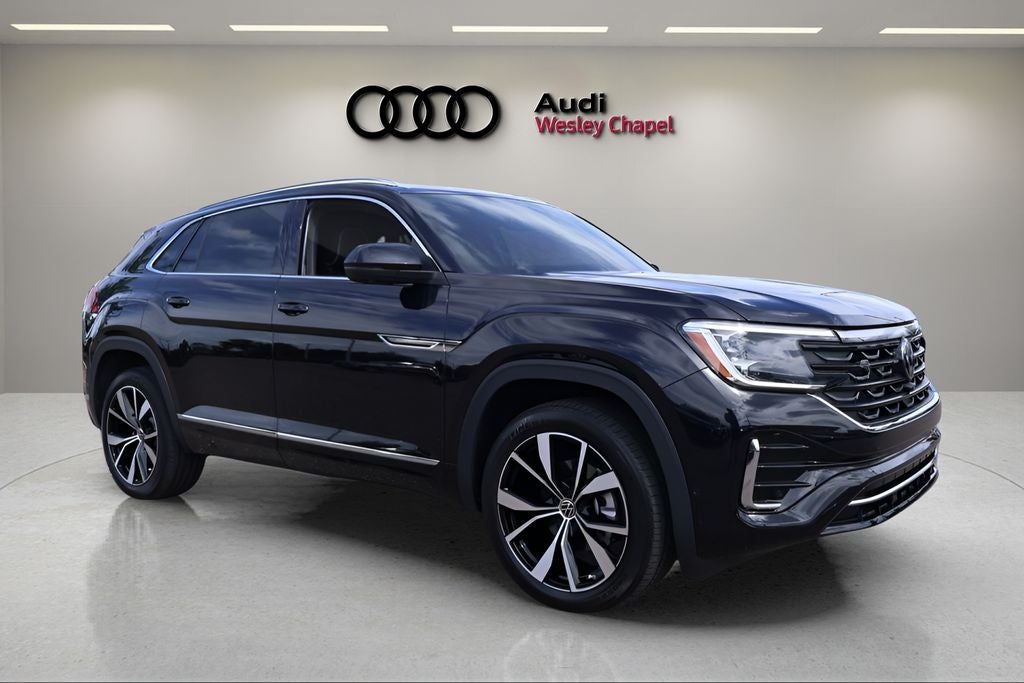 2025 Volkswagen Atlas Cross Sport 2.0T SEL Premium R-Line