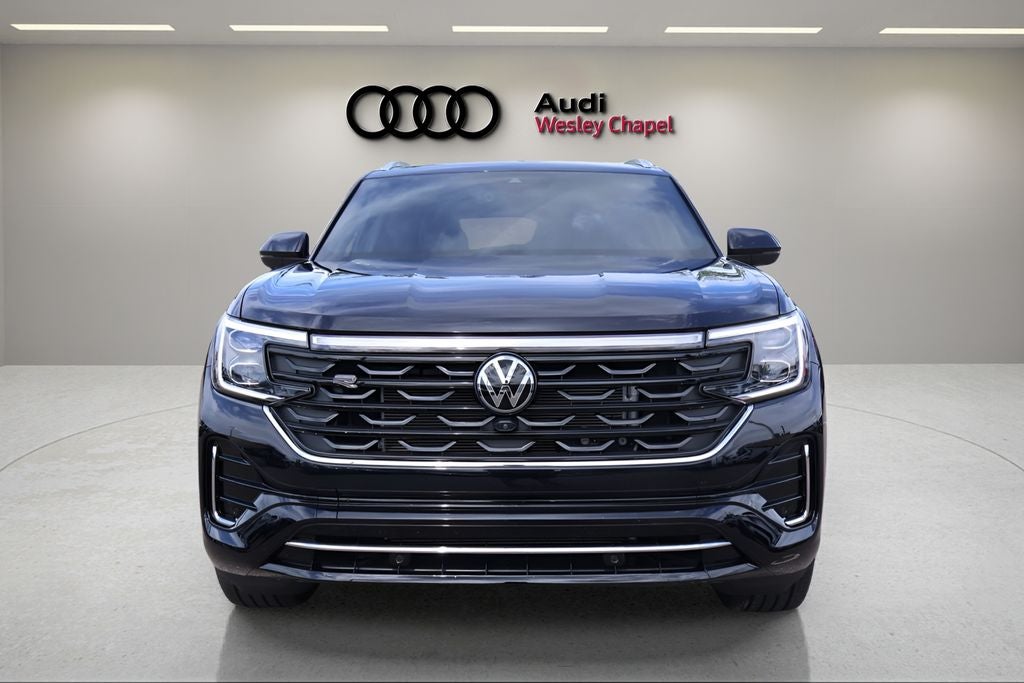 2025 Volkswagen Atlas Cross Sport 2.0T SEL Premium R-Line
