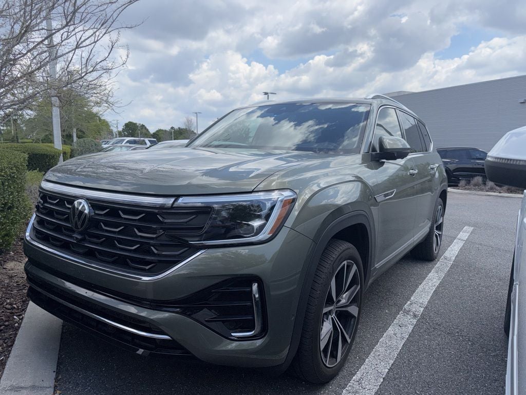 2025 Volkswagen Atlas 2.0T SEL Premium R-Line