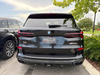 2024 BMW X5 M60i