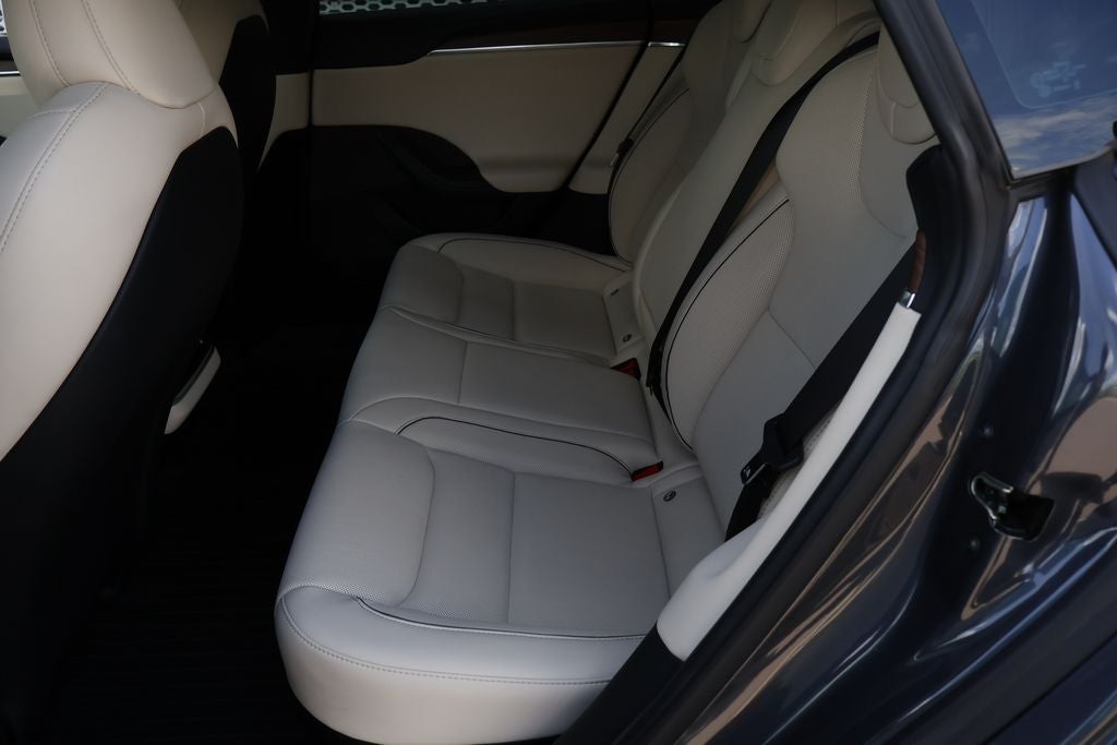 2021 Tesla Model S Plaid