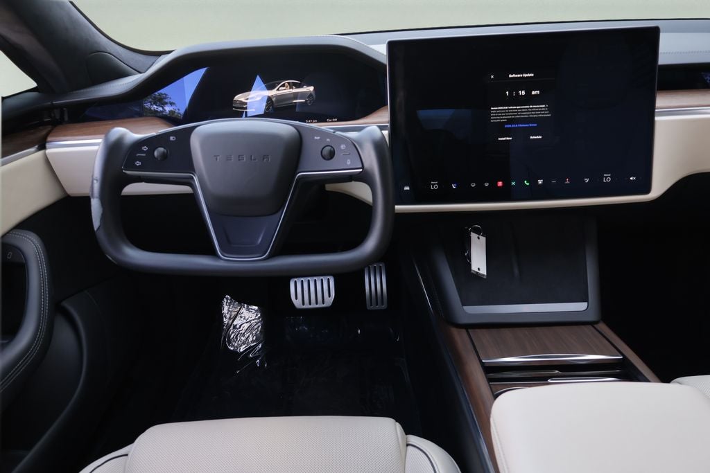 2021 Tesla Model S Plaid