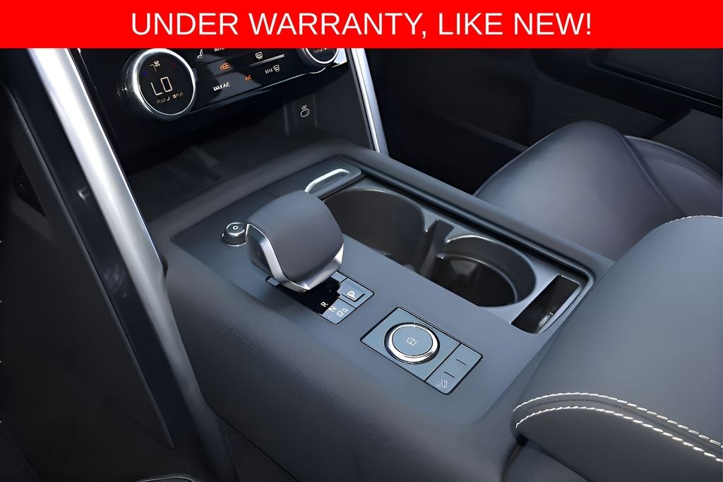 2025 Land Rover Discovery Dynamic SE