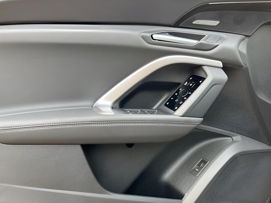 2025 Audi Q5 2.0T Premium Plus quattro