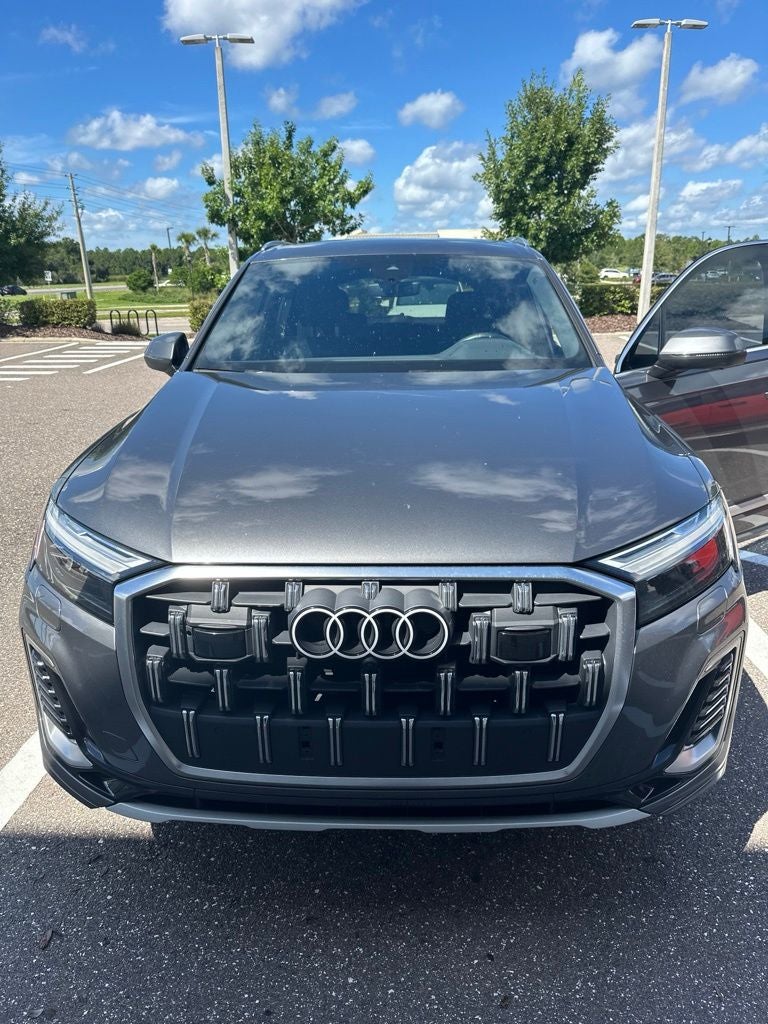 2025 Audi Q7 45 Premium quattro