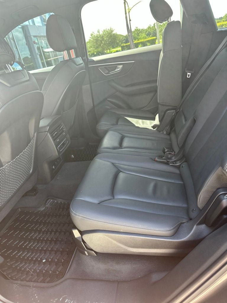 2025 Audi Q7 45 Premium quattro