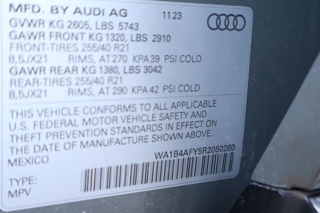 2024 Audi SQ5 Premium Plus quattro