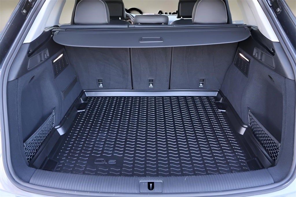 2023 Audi Q5 45 S line Premium Plus quattro