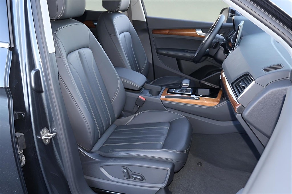 2023 Audi Q5 45 S line Premium Plus quattro