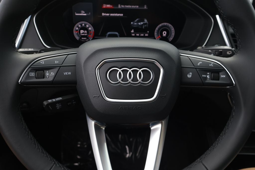 2023 Audi Q5 45 S line Premium Plus quattro