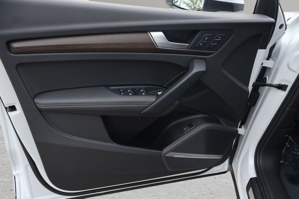 2023 Audi Q5 45 S line Premium Plus quattro