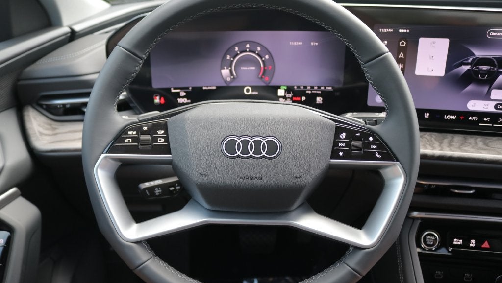 2026 Audi Q5 2.0T Premium Plus quattro