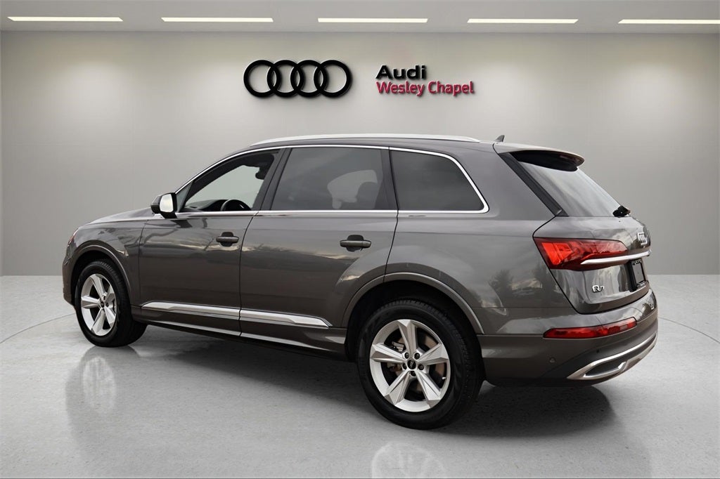 2023 Audi Q7 45 Premium Plus quattro