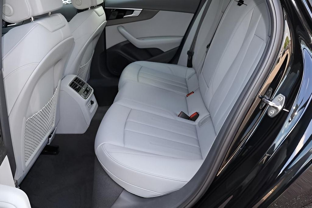 2025 Audi A4 45 S line Premium quattro