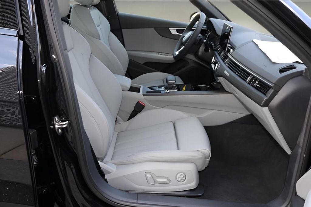 2025 Audi A4 45 S line Premium quattro