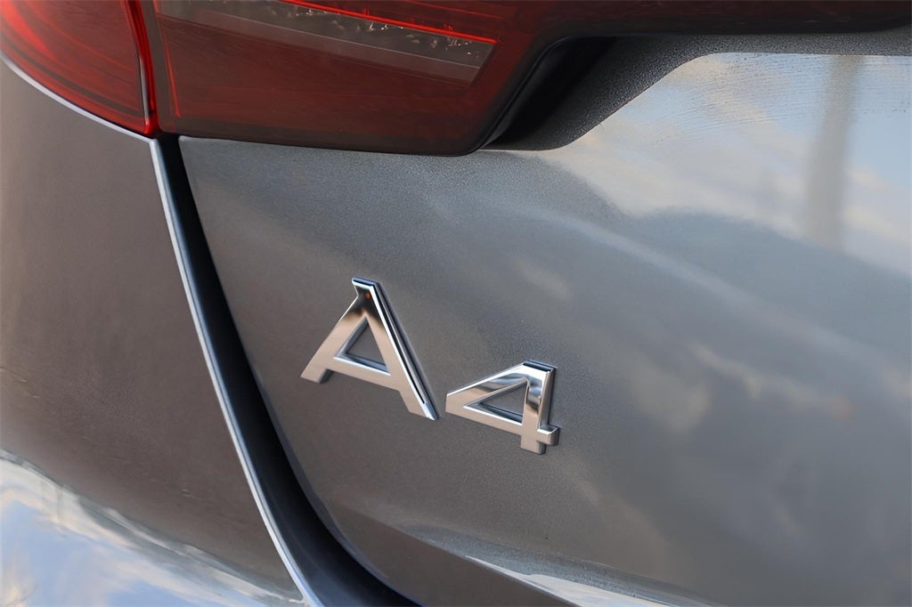 2023 Audi A4 45 S line Premium Plus quattro