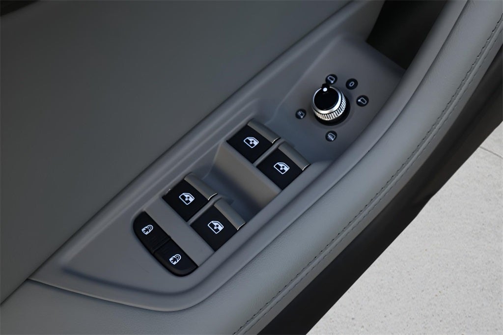 2023 Audi A4 45 S line Premium Plus quattro