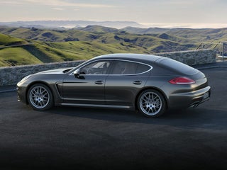 2016 Porsche Panamera 4