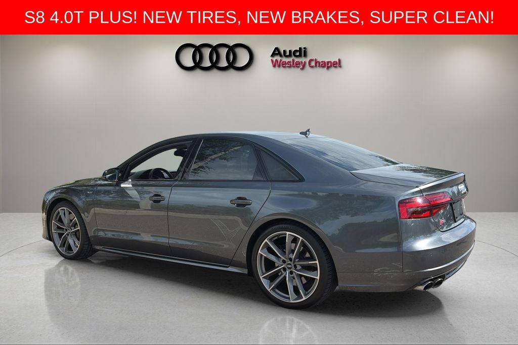 2017 Audi S8 4.0T Plus quattro