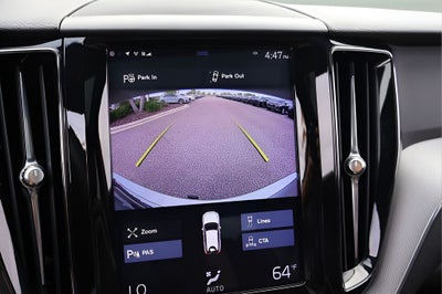 2018 Volvo XC60 Hybrid T8 R-Design