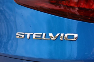 2022 Alfa Romeo Stelvio Veloce