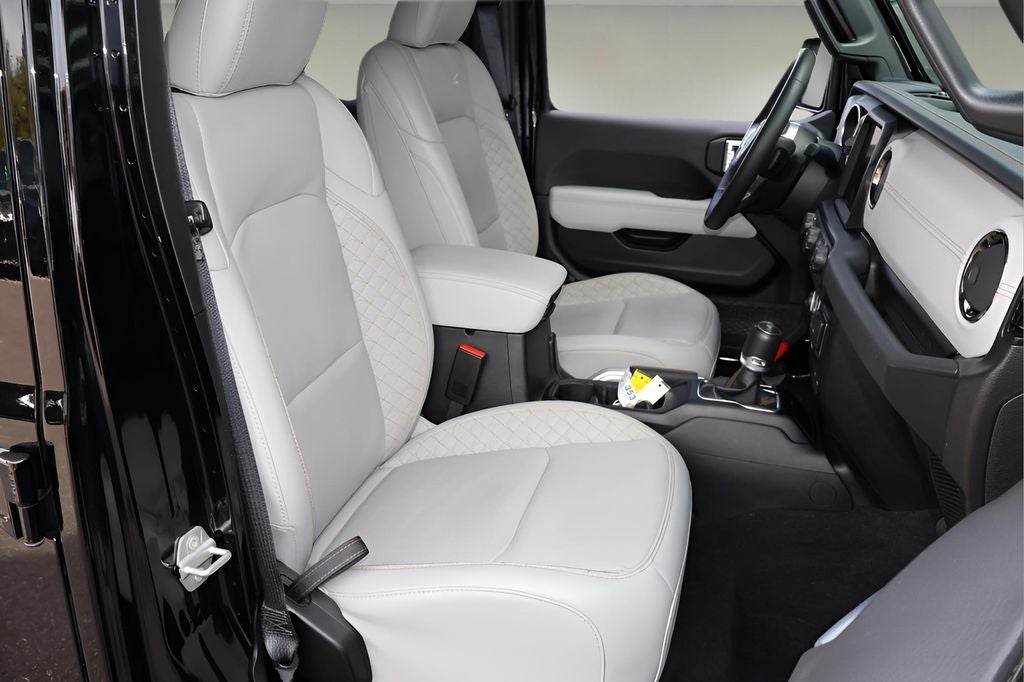 2022 Jeep Wrangler Unlimited Sahara High Altitude