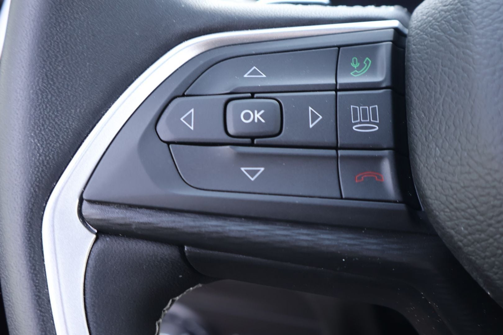 2024 Jeep Grand Cherokee Laredo X