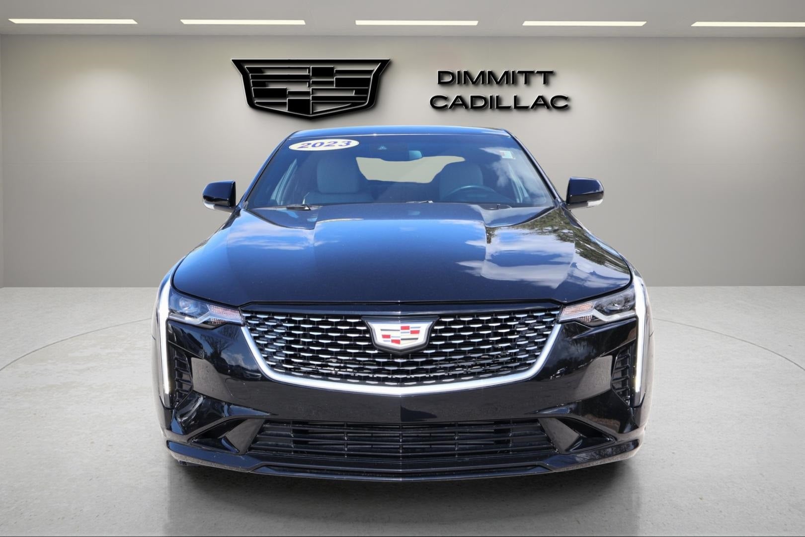 2023 Cadillac CT4 Luxury