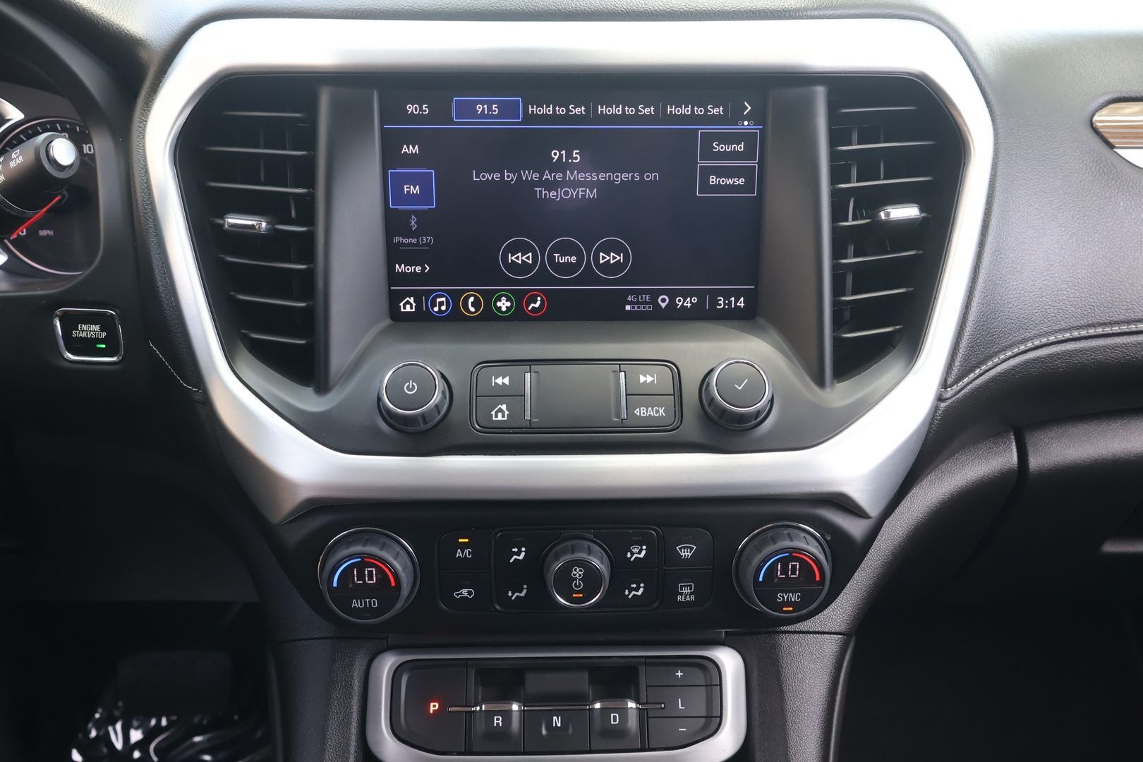 2023 GMC Acadia SLE