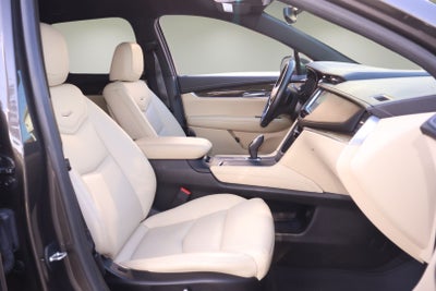 2019 Cadillac XT5 Base