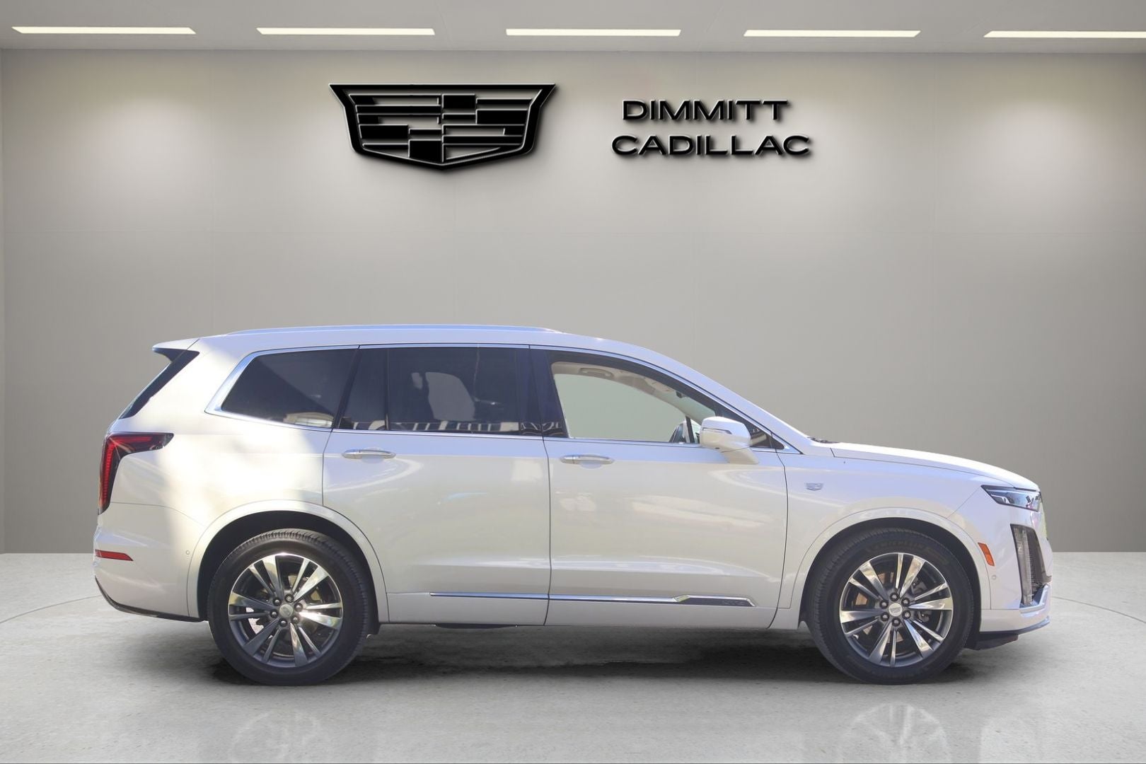 2020 Cadillac XT6 Premium Luxury