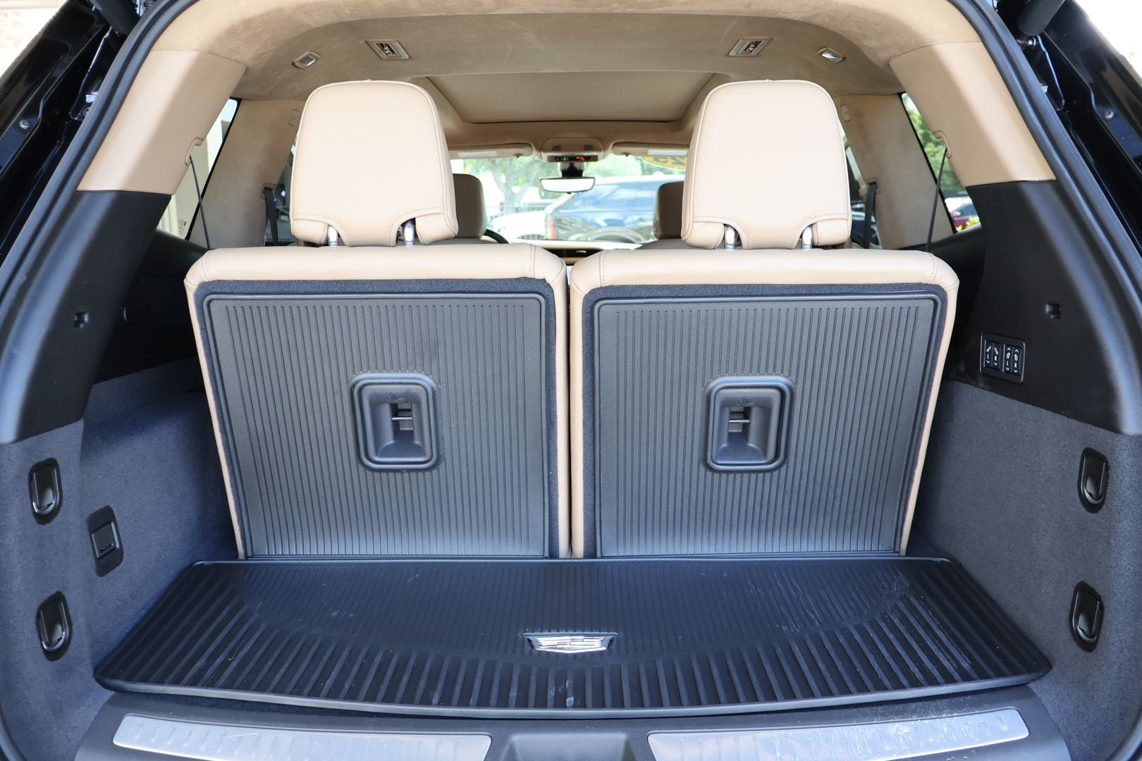 2025 Cadillac XT6 Sport