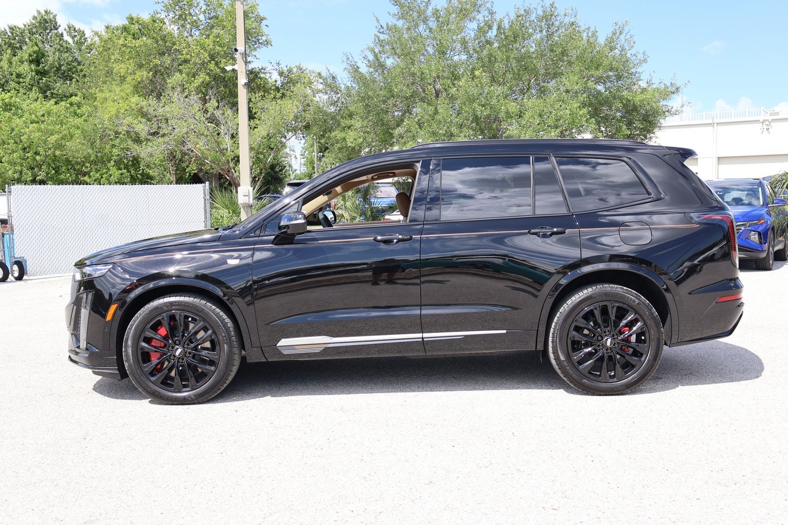 2025 Cadillac XT6 Sport