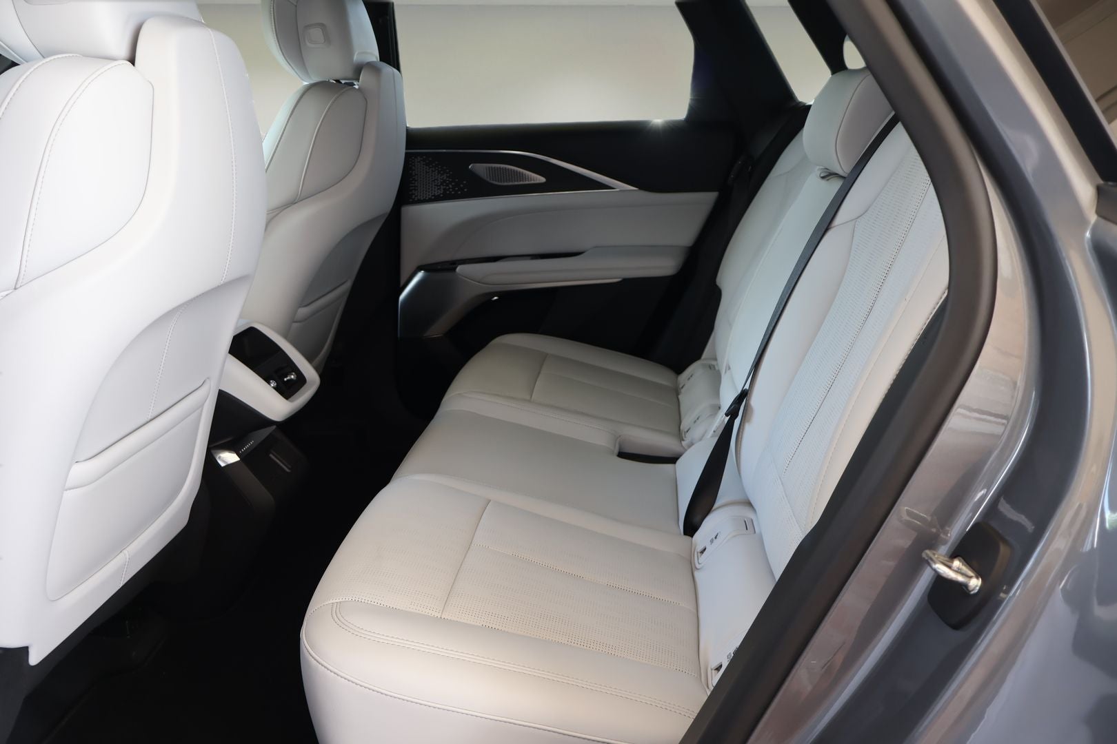 2023 Cadillac LYRIQ Luxury