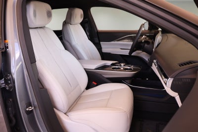 2023 Cadillac LYRIQ Luxury