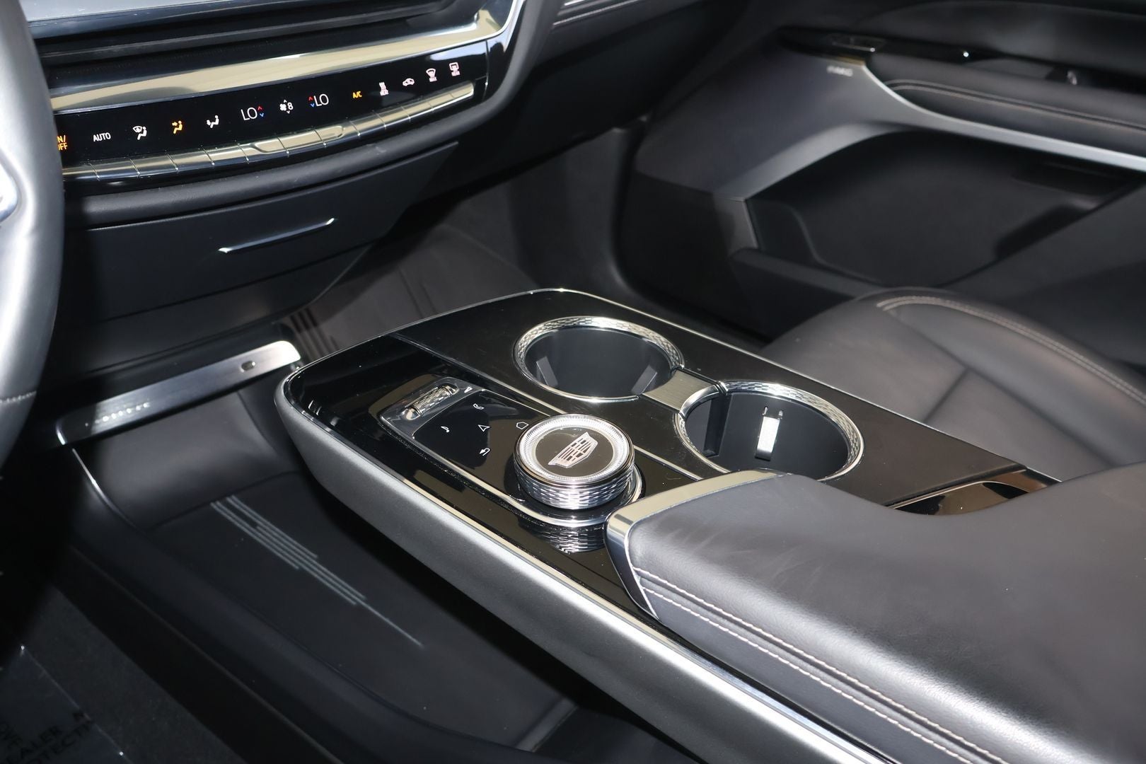 2023 Cadillac LYRIQ Luxury