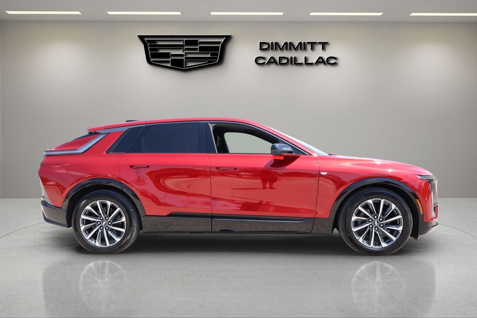 2024 Cadillac LYRIQ Sport