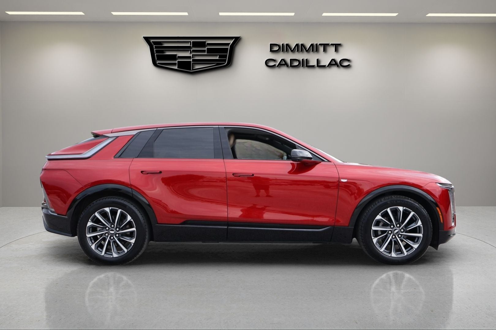 2024 Cadillac LYRIQ Sport