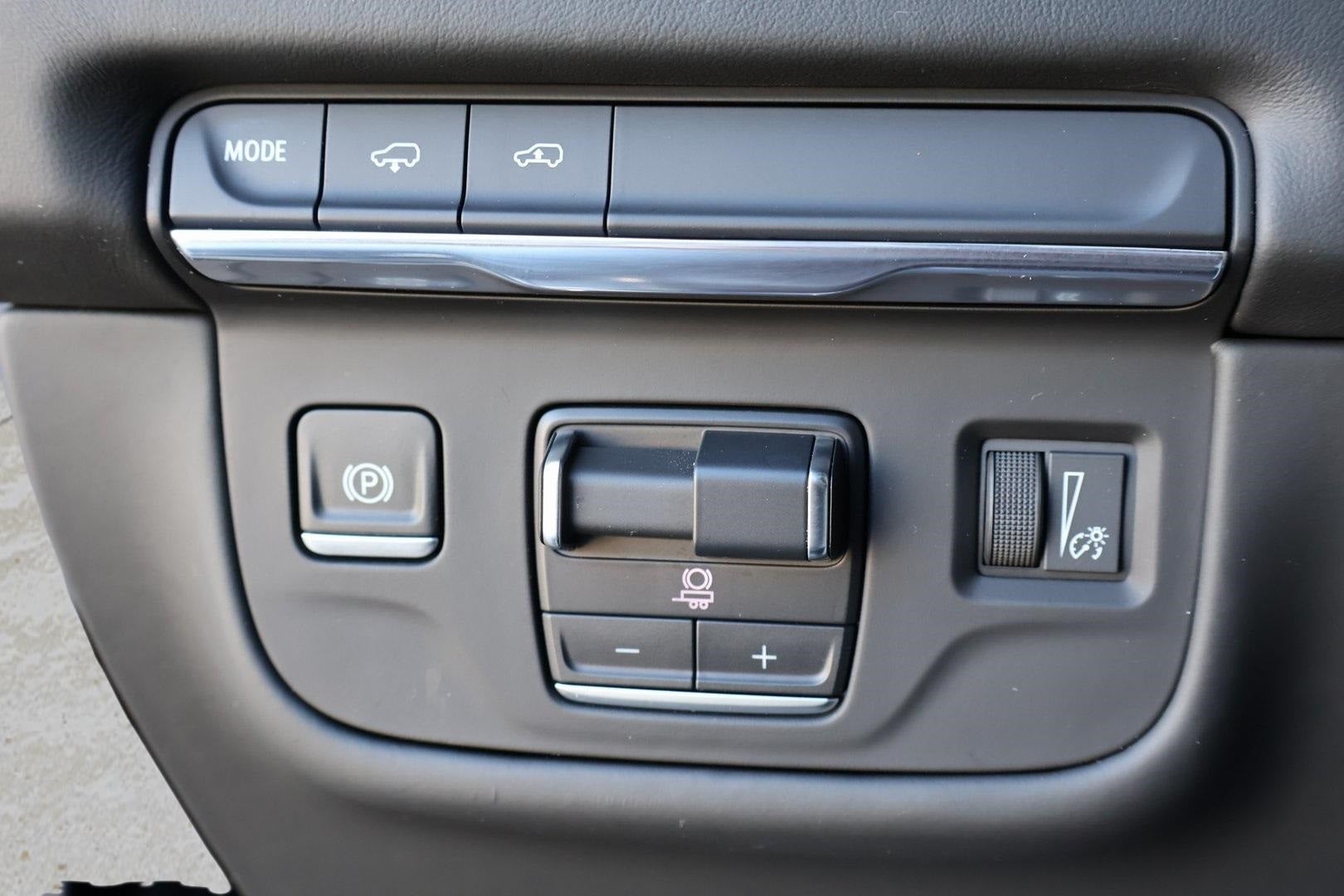 2025 Cadillac Escalade Sport Platinum